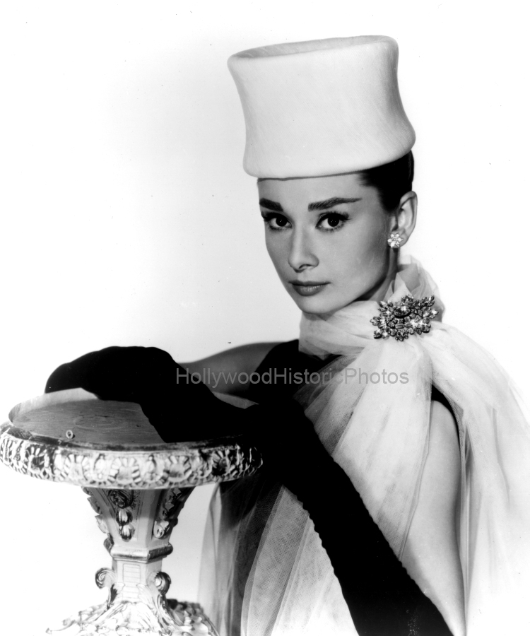 Audrey Hepburn 1957 Funny Face wm.jpg